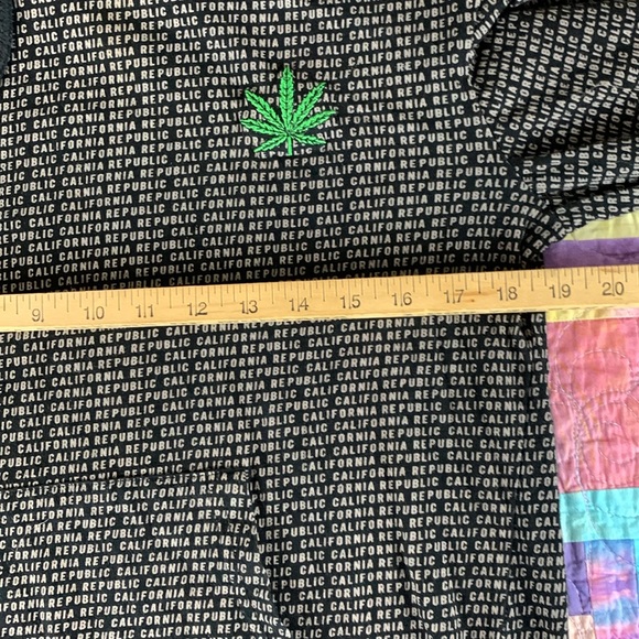 Eighty Eight Brand California Republic Pullover Hoodie Small - Picture 9 of 10